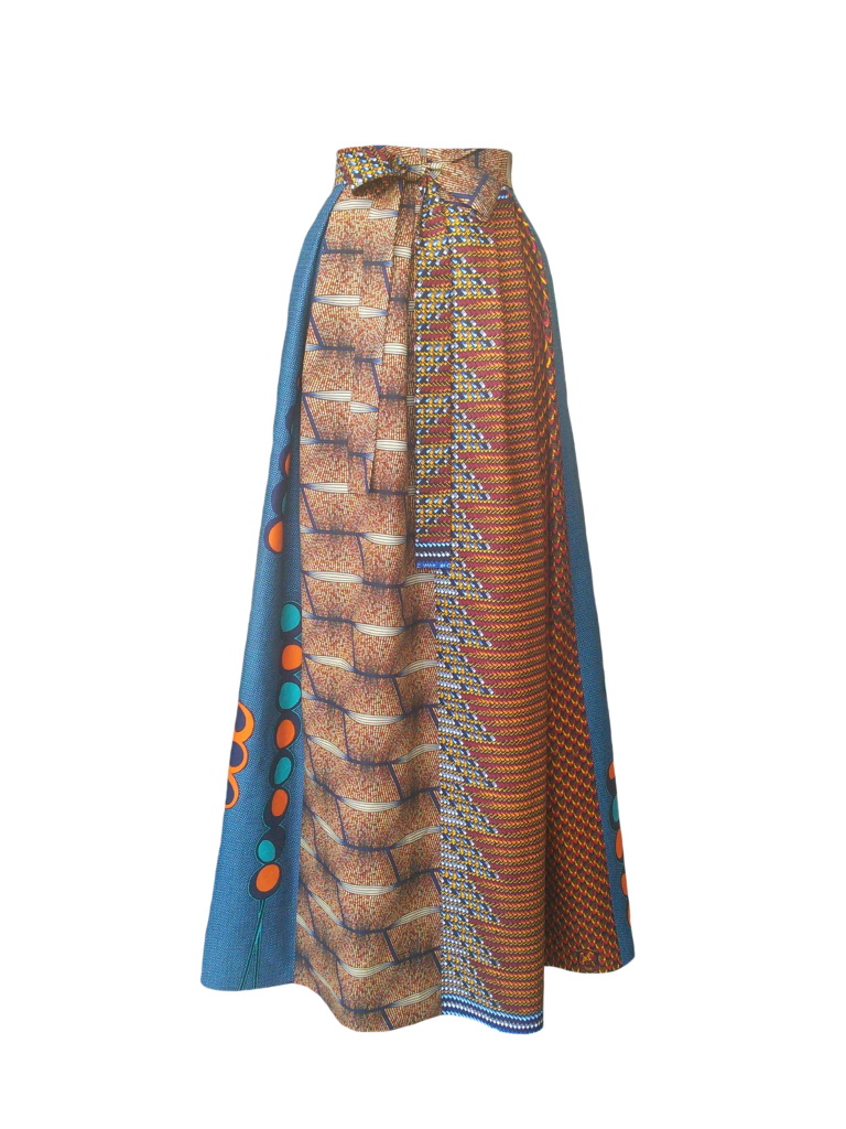 Jupe longue drapée en patchwork de wax à imprimés traditionnels