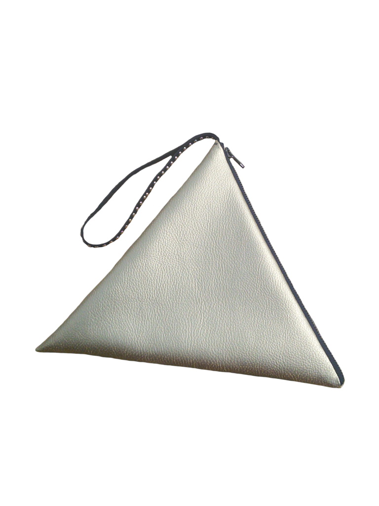 Pochette triangle en simili-cuir doré