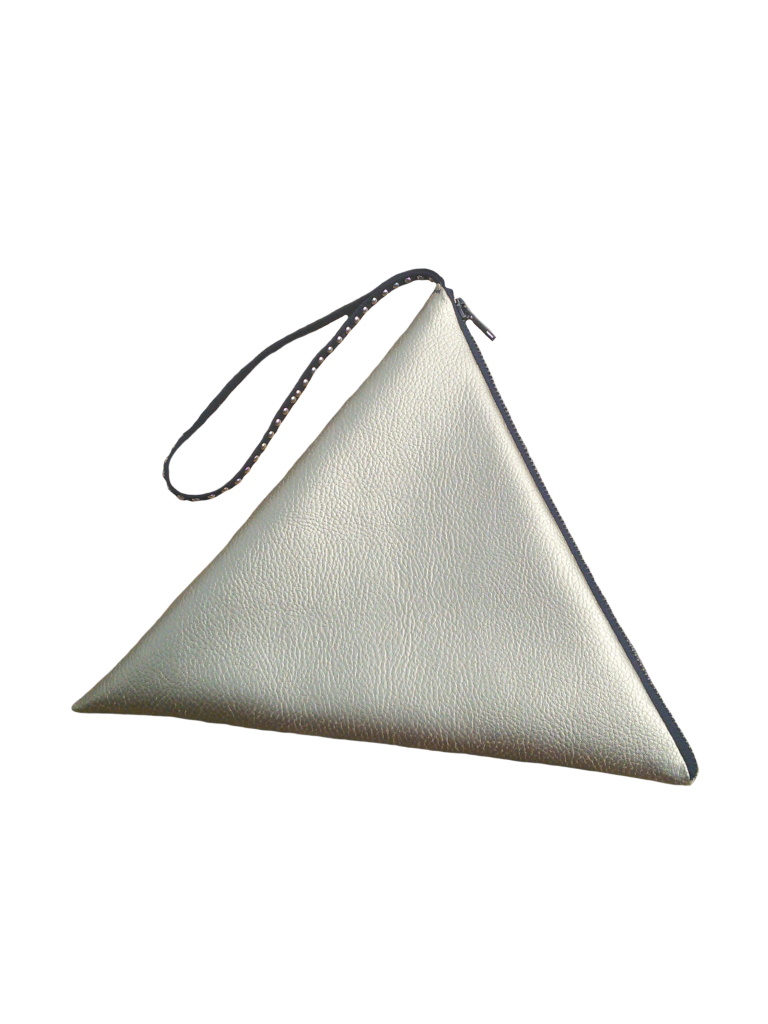 Pochette triangle en simili-cuir doré