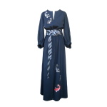 Robe longue d'inspiration seventies en laine froide gris anthracite et carpes brodées