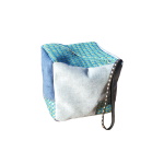 Pochette cube bleue et verte en matière de récupération